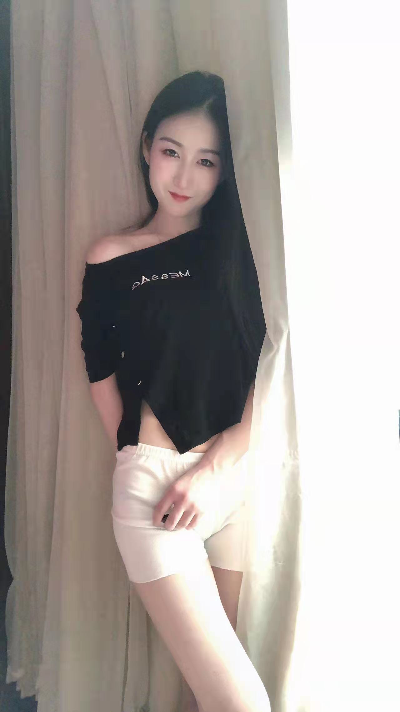 海珠邻家小妹七月
