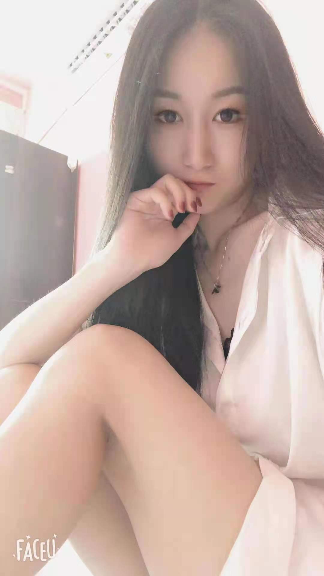 海珠邻家小妹七月